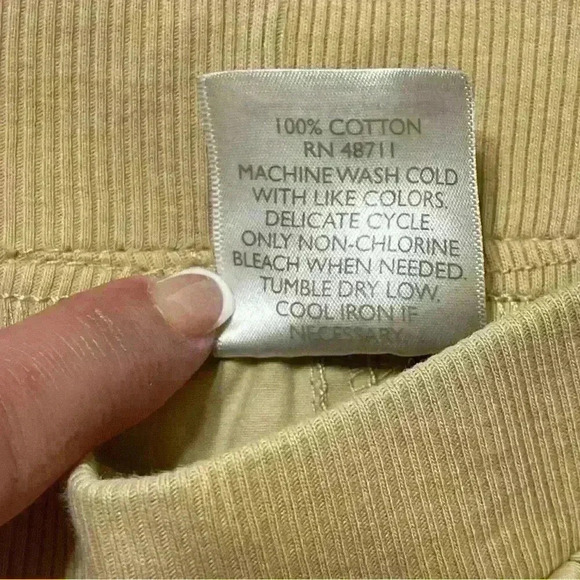 Falls Creek Boys beige comfortable pull on shorts size 4t - Picture 6 of 6